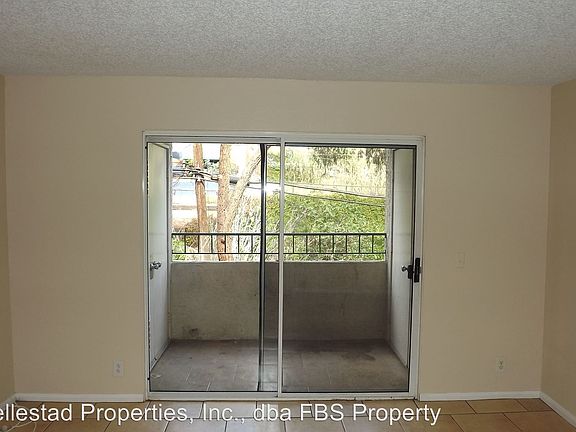 5th image of 3078 Broadway Unit 112