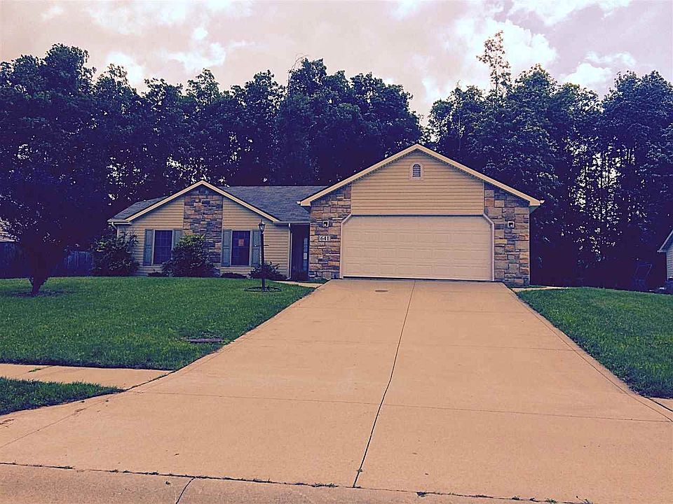 1st image of 641 S Redstone Ct