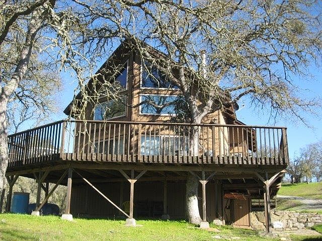 1st image of 2612 Singletree Dr