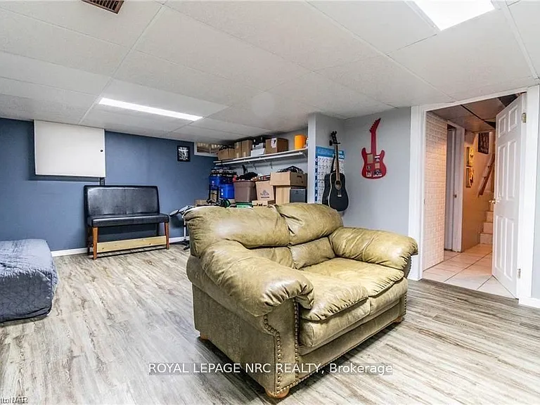6285 Delta Dr — Photo 14