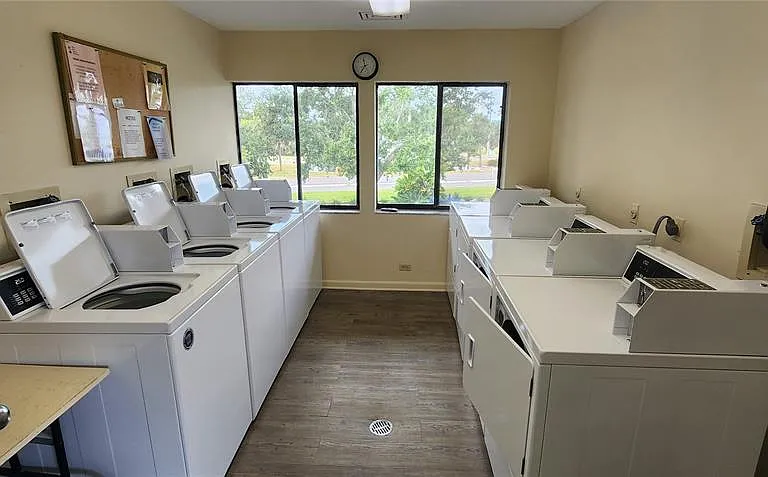 1515 Pinellas Bayway S #17 — Photo 36