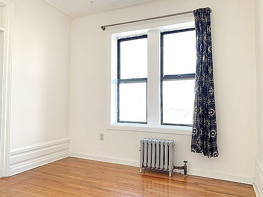 1st image of 314 Bedford Ave APT E6