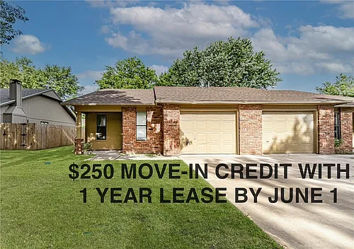 1012 N Turtle Creek Dr Photo 1