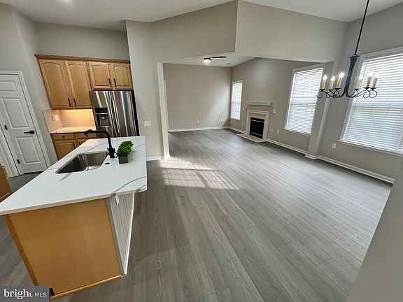 4th image of 12938 Dunbarton Dr