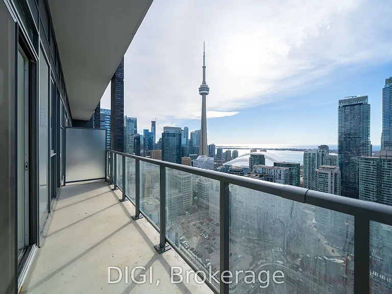 57 Spadina Ave #810 — Photo 19