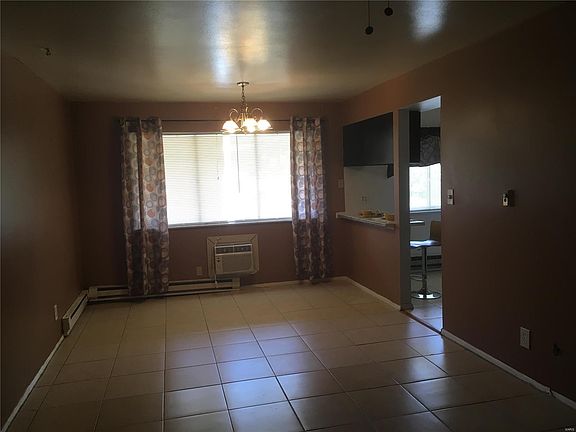 5th image of 10011 Echoridge Ln APT E