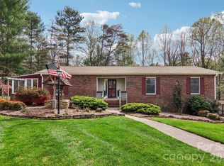 544 Bluebird Rdg, Asheville, NC 28804