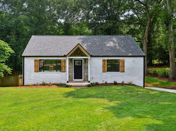2911 Saint Patrick St, Atlanta, GA 30317