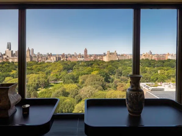 980 Fifth Avenue image 10 of 23