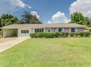 2146 Driftwood Dr, Biloxi, MS 39531
