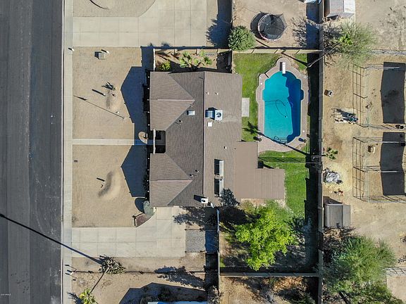 3rd image of 6311 W Grovers Ave