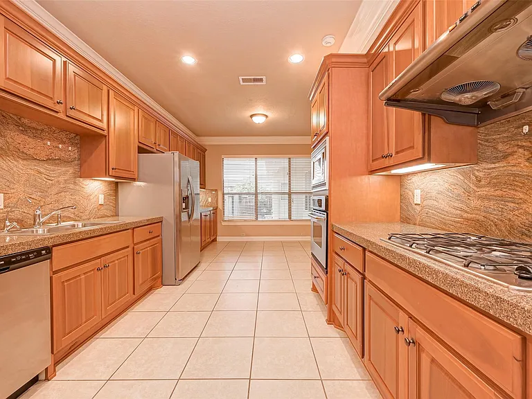 14426 Summerleaf Ln — Photo 13