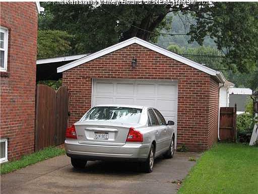 3rd image of 5304 Noyes Ave