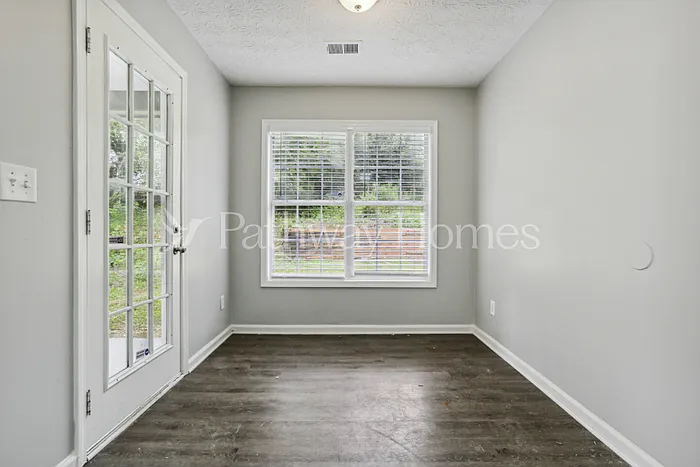 762 Bostonian Way SW — Photo 9