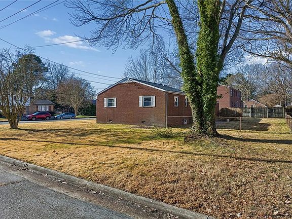 4th image of 41 Ivy Farms Rd