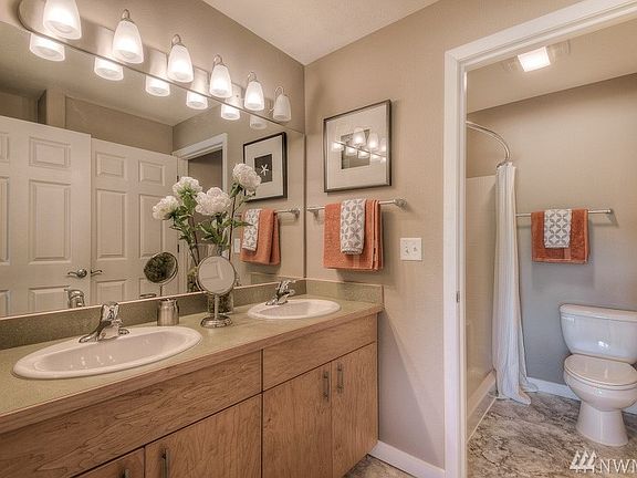 4th image of 262 Oyhut Bay Blvd SW Unit 409