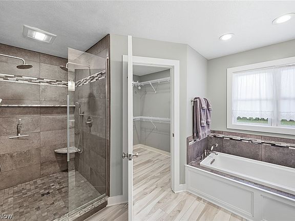 4th image of 5245 Markwood Ct