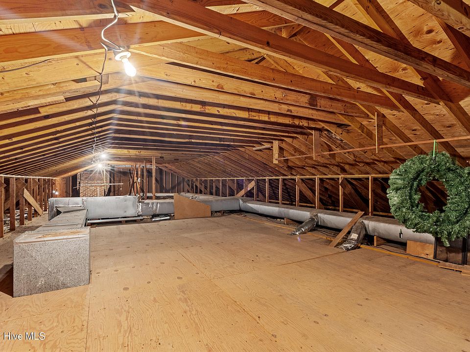 61st image of this home