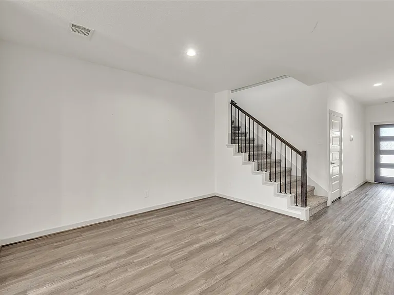 19027 Derrington Manor Ln — Photo 9