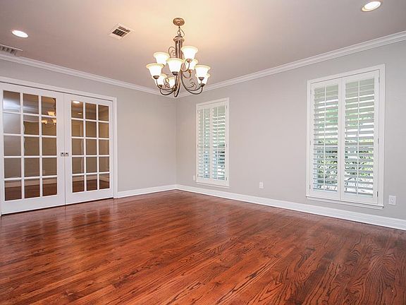 5th image of 14619 River Forest Dr