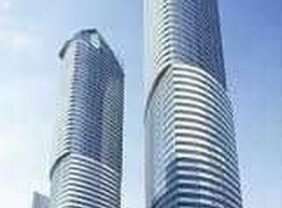 12 York St UNIT 403, Toronto, ON M5J 0A9