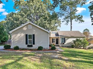 5806 Weatherford Rd, Fayetteville, NC 28303