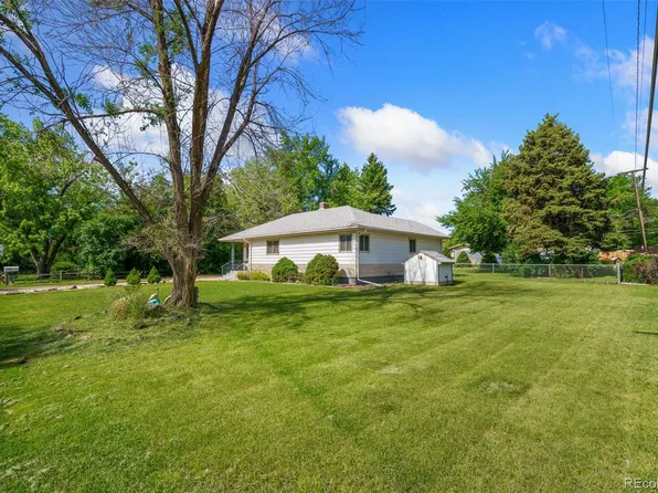 2295 Dover Street, Lakewood, CO 80215