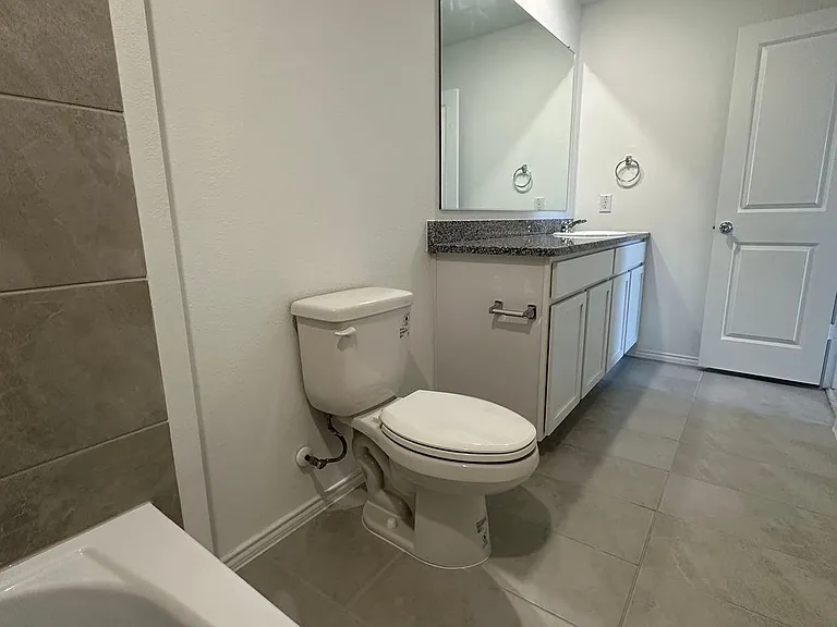 320 Dewberry St — Photo 9