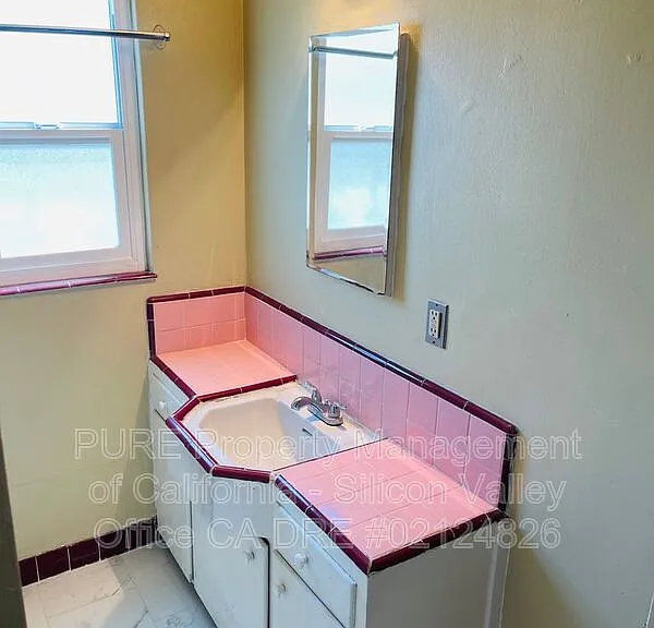 716 N 1st St #6 — Photo 8