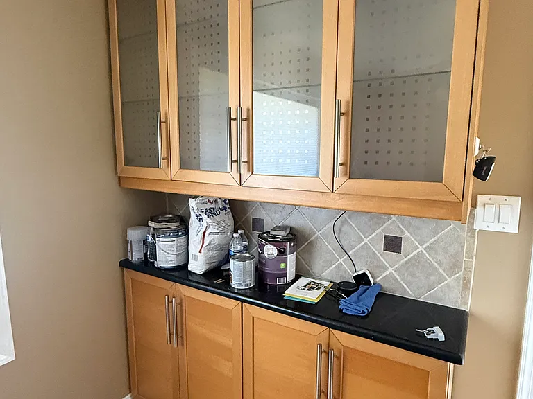 Kitchen cabinets