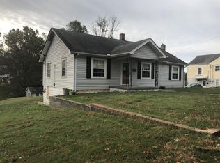 415 High St, Dickson, TN 37055