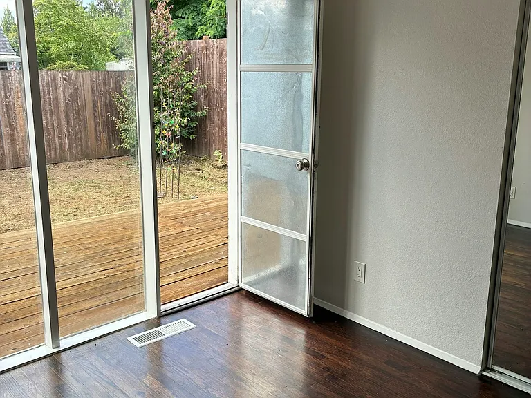 13360 SW Farmington Rd — Photo 8