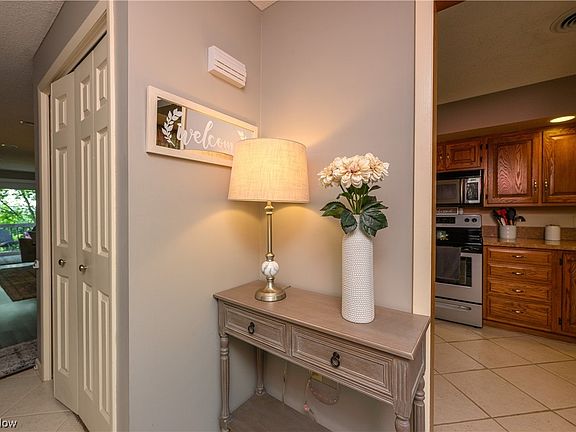 4th image of 213 Clubside Dr NW
