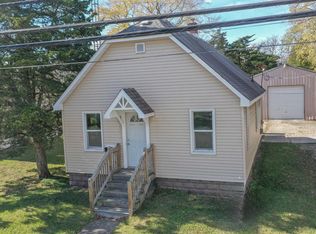 306 S Schricker Ave, North Judson, IN 46366