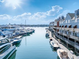 103 Chandlers Wharf #103, Portland, ME 04101
