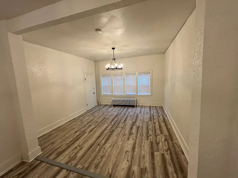 1531 N Jackson St — Photo 28