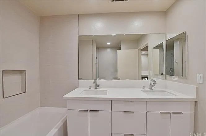 Master bathroom with soaking tub.