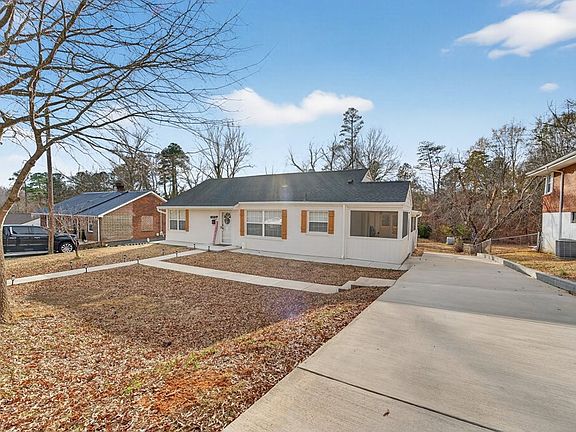 2nd image of 1180 Pumpkin Creek Ln