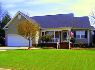 119 Royal Dr, Williamston, SC 29697