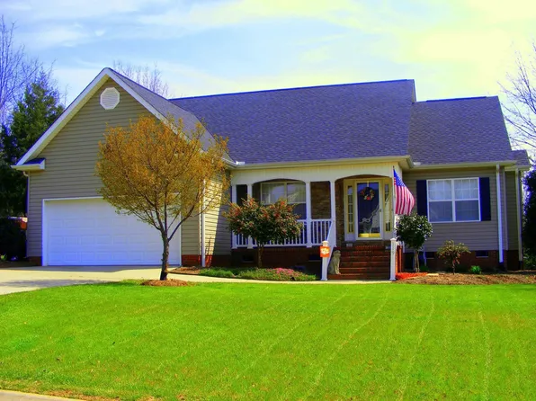 119 Royal Dr, Williamston, SC 29697