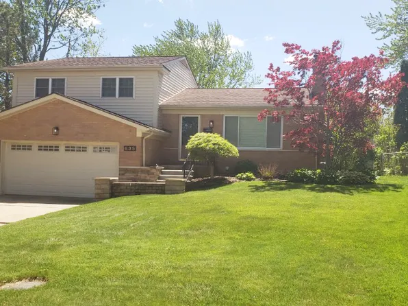 635 Cumberland St, Mount Clemens, MI 48043