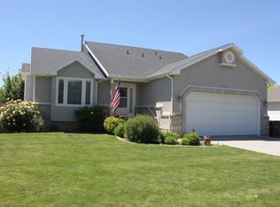 10144 S Barnsley Ln, South Jordan, UT 84009