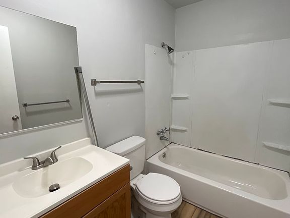 5th image of 3465 S Campbell Ave APT 61