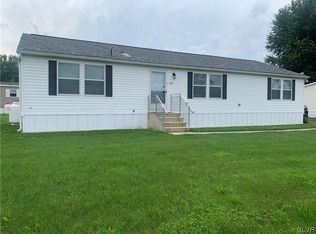 226 Jennifer Ln E, Lehighton, PA 18235