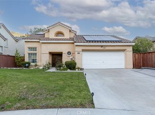 30030 Grandifloras Rd, Santa Clarita, CA 91387