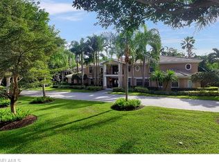 4402 Silver Fox Dr, Naples, FL 34119