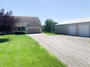 9011 E 225th St, Peculiar, MO 64078