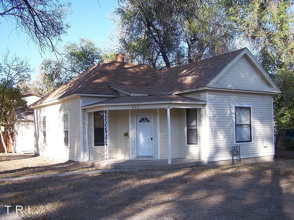 1st image of 612 12th Ave