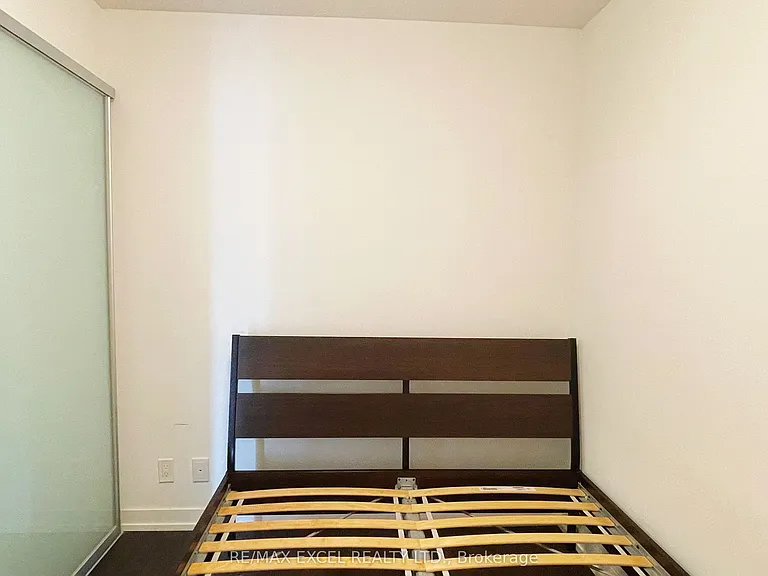 60 Shuter St #2505 — Photo 5