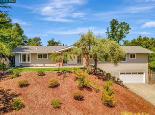 116 Fairfield Pl, Moraga, CA 94556